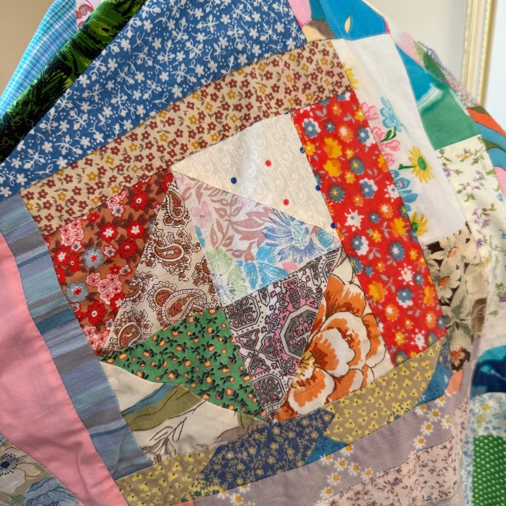 Patchwork Quilt Top Multicolor Design - Picture 6 of 9